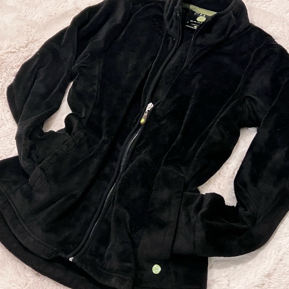 🖤DAKINI 🖤 full zip jacket, super soft and lush inside and out .NWOT - Picture 3 of 9